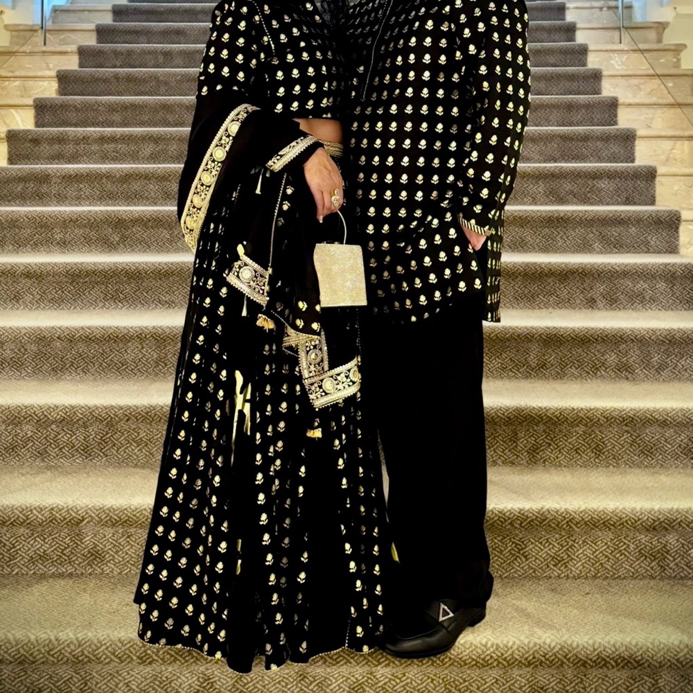 BLACK LEHENGA Matching Set